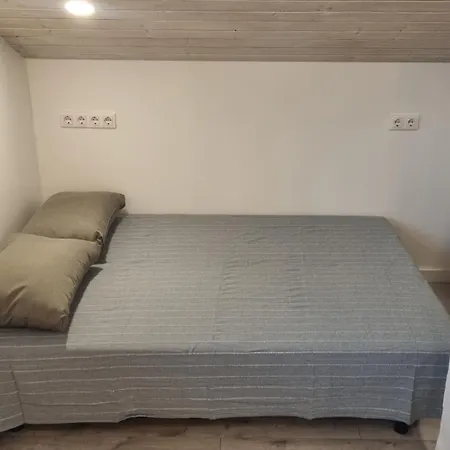 Tihase One Bedroom Garden View Apartment *